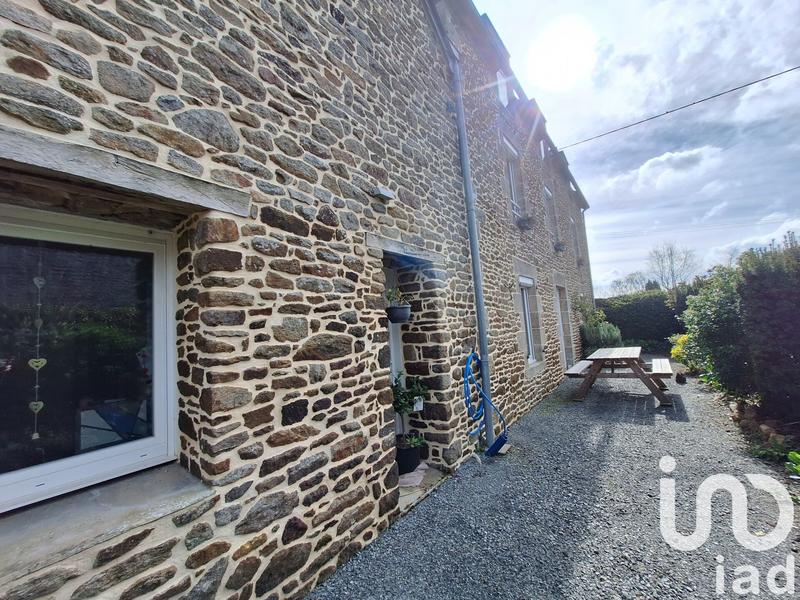 Maison - 280 m² - 11 pièces