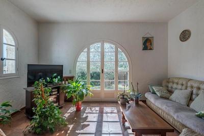 Maison - 195 m² - 9 pièces