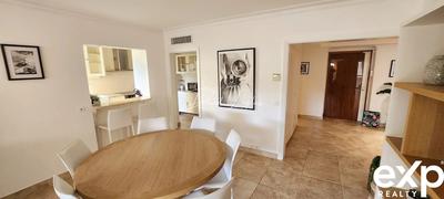 Appartement - 86 m² - 3 pièces