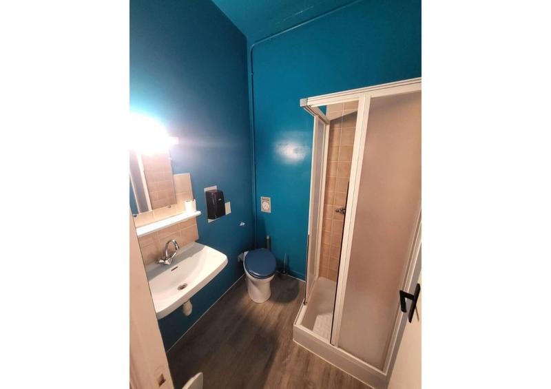 Local commercial - 730 m² - 18 pièces