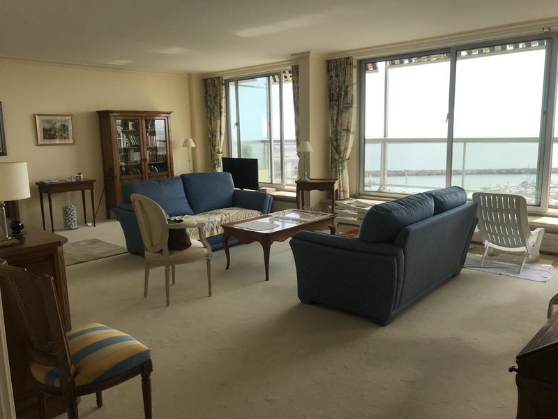 Appartement - 125 m² - 5 pièces