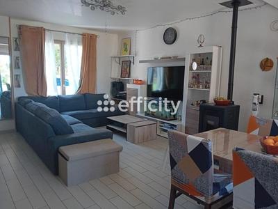 Maison - 91 m² - 5 pièces