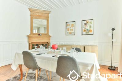 Appartement - 80 m² - 3 pièces