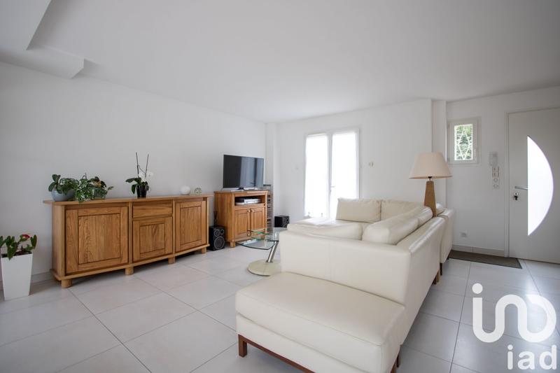 Maison - 141 m² - 6 pièces
