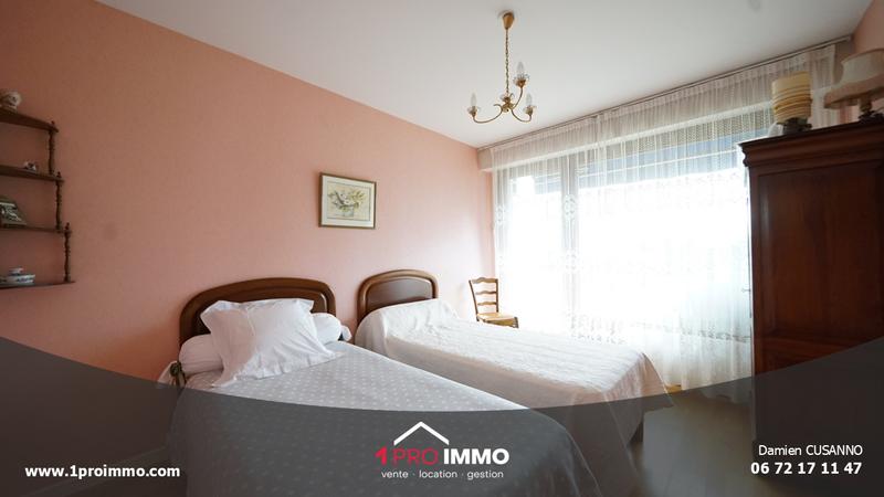 Appartement - 97 m² - 5 pièces