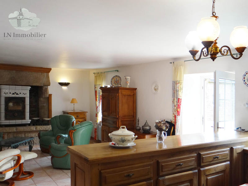 Propriété - 290 m² - 13 pièces