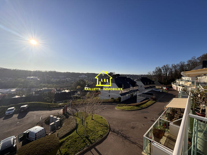 Duplex - 82 m² - 4 pièces