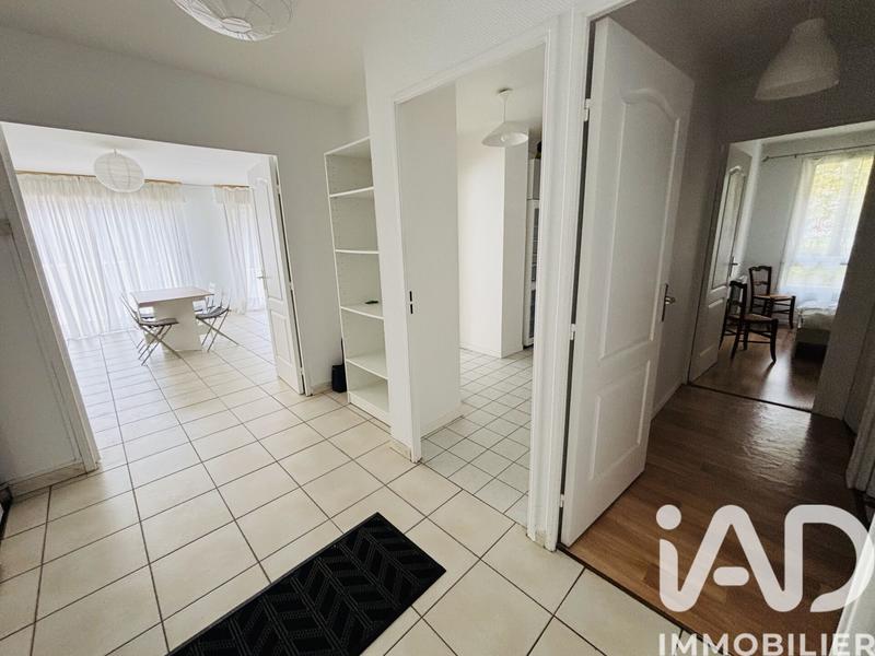 Appartement - 74 m² - 2 pièces