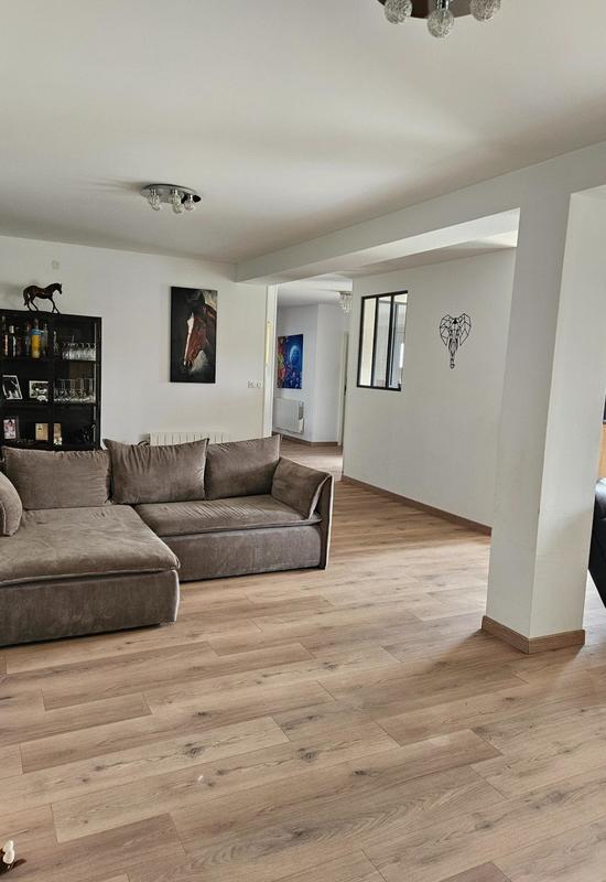 Maison - 146 m² - 4 pièces