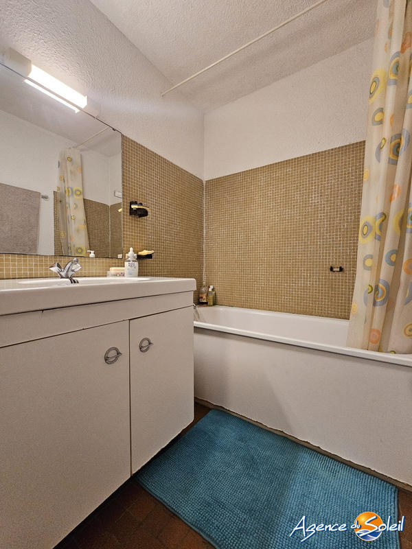 Appartement - 77 m² - 5 pièces