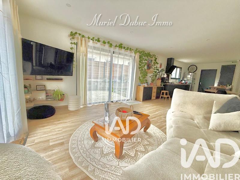 Maison - 92 m² - 4 pièces