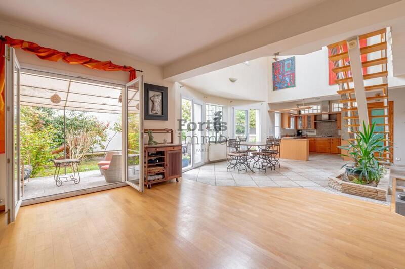 Maison d'architecte - 200 m² - 7 pièces