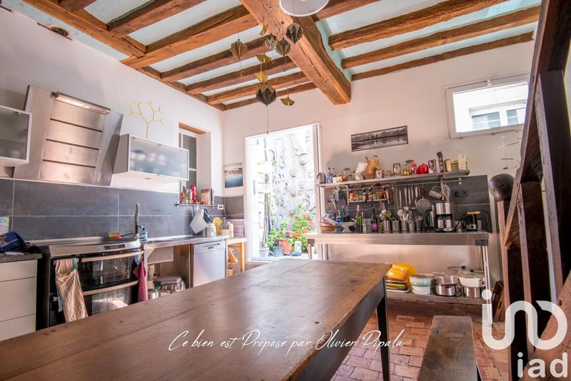 Maison - 197 m² - 9 pièces