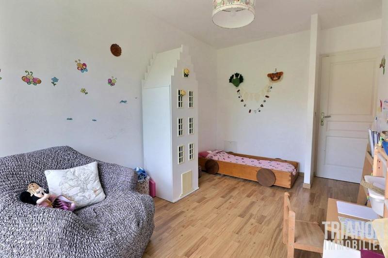 Appartement - 85 m² - 4 pièces