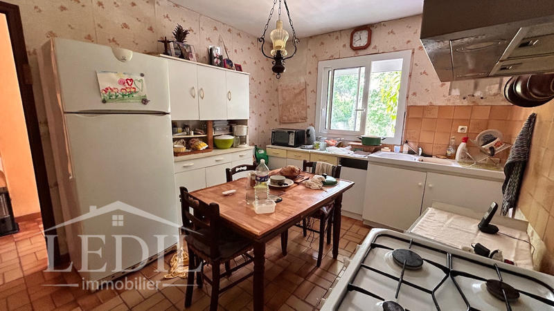 Maison - 93 m² - 4 pièces