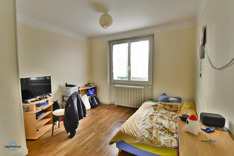 Maison - 84 m² - 4 pièces