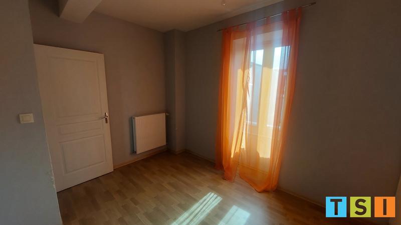 Maison - 217 m² - 7 pièces