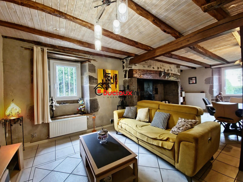 Maison - 167 m² - 6 pièces