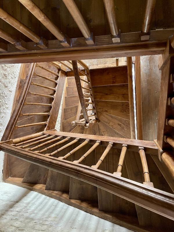 Maison - 465 m² - 11 pièces