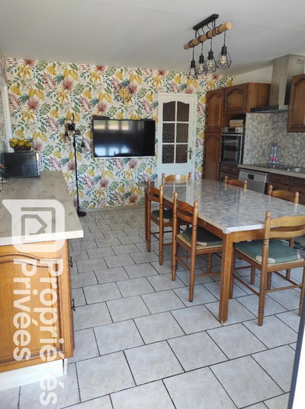 Corps de ferme - 160 m² - 6 pièces