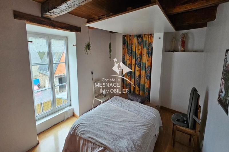 Maison en pierre - 130 m² - 6 pièces