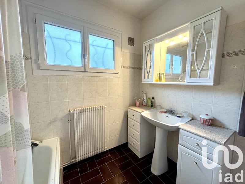 Maison - 123 m² - 6 pièces