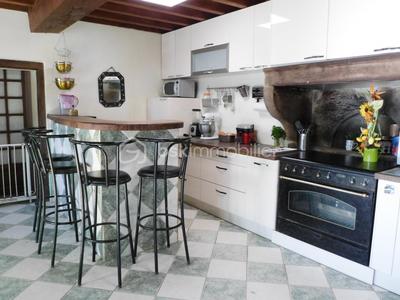 Corps de ferme - 600 m² - 13 pièces