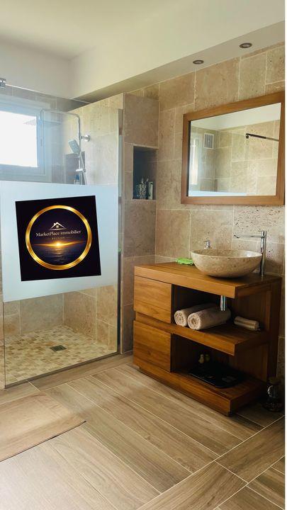 Maison - 82 m² - 4 pièces