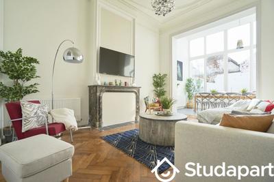 Chambre - 13 m² - 1 pièce