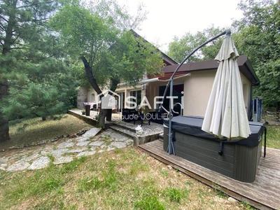 Maison - 131 m² - 6 pièces