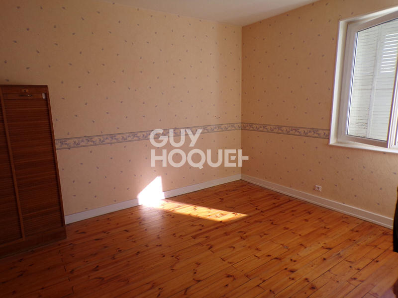 Maison - 154 m² - 10 pièces