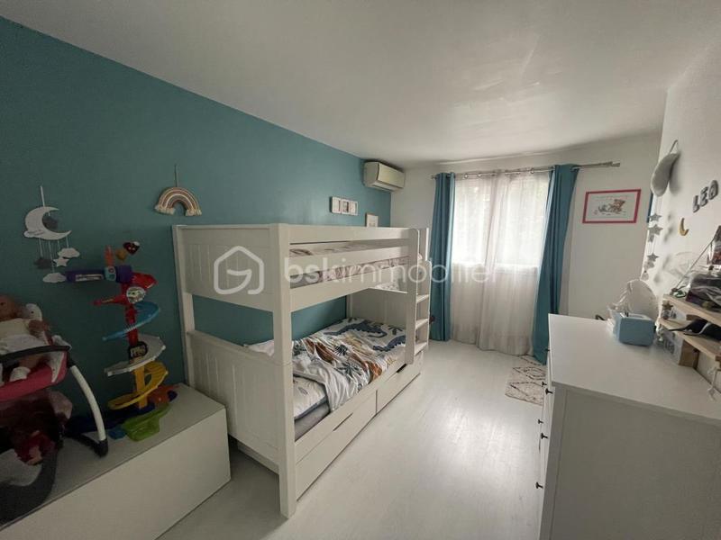 Maison - 90 m² - 5 pièces