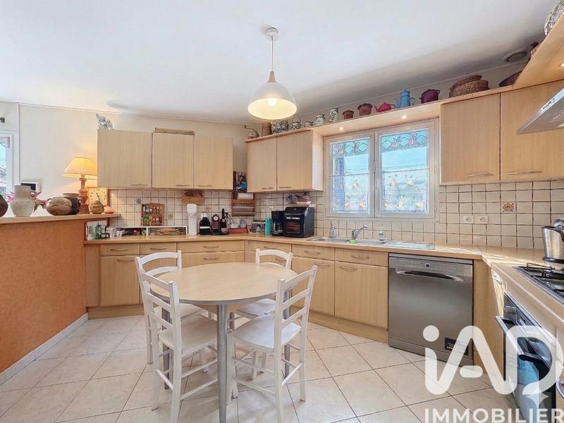 Maison - 112 m² - 6 pièces