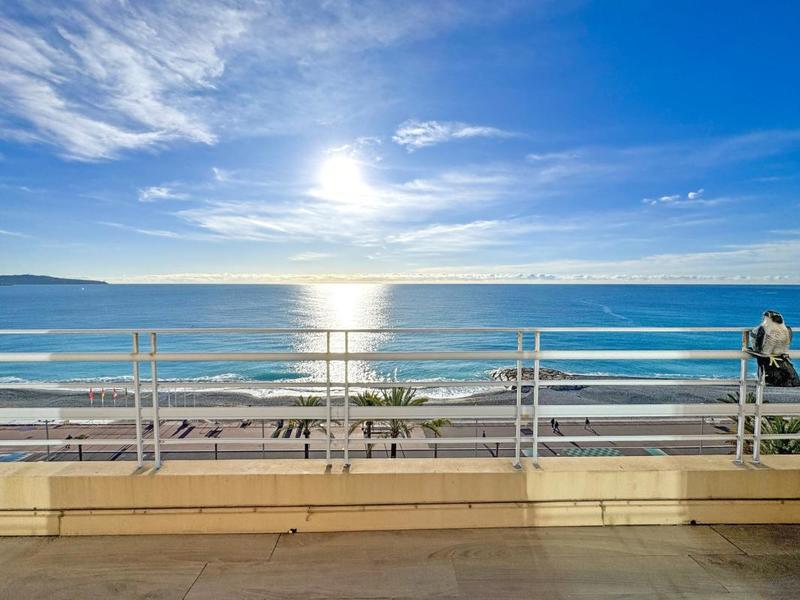 Appartement - 100 m² - 4 pièces