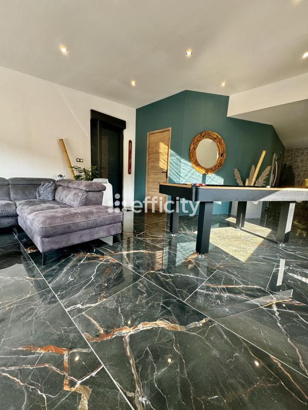 Maison - 90 m² - 3 pièces