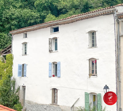 Maison ancienne - 117 m² - 6 pièces