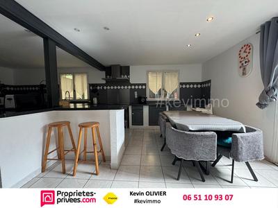 Maison - 163 m² - 5 pièces