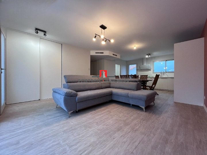 Maison contemporaine - 94 m² - 4 pièces