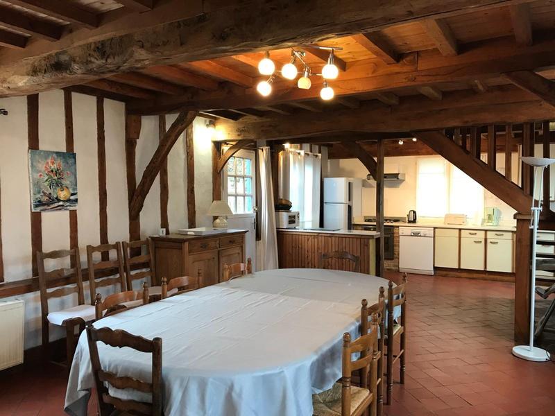 Maison - 285 m² - 14 pièces