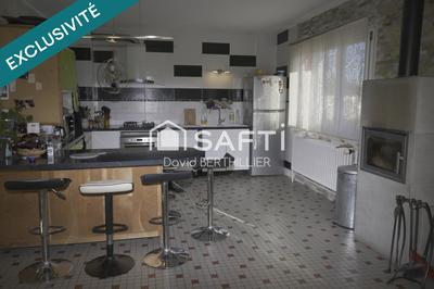 Maison - 142 m² - 5 pièces