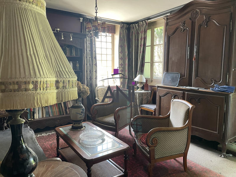 Maison ancienne - 180 m² - 8 pièces