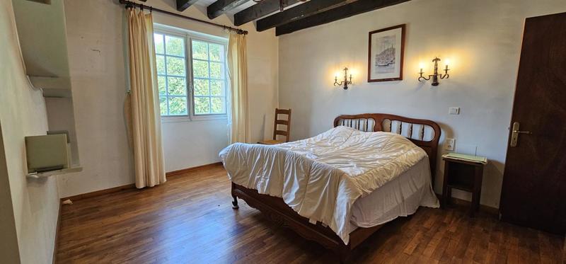 Maison en pierre - 162 m² - 5 pièces