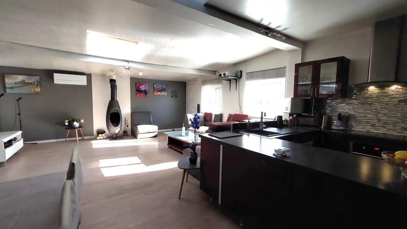 Maison - 98 m² - 3 pièces