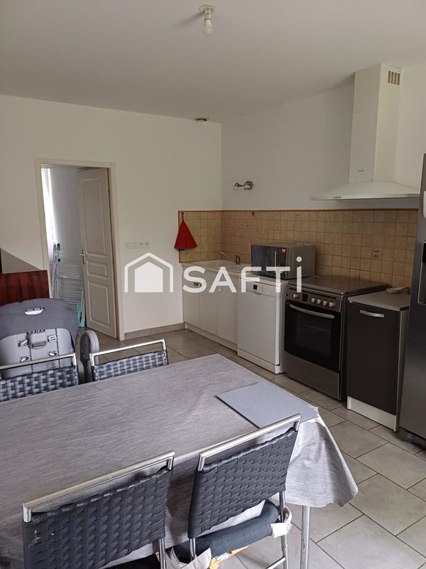 Maison - 140 m² - 5 pièces