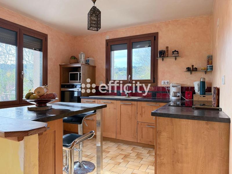 Pavillon - 111 m² - 5 pièces