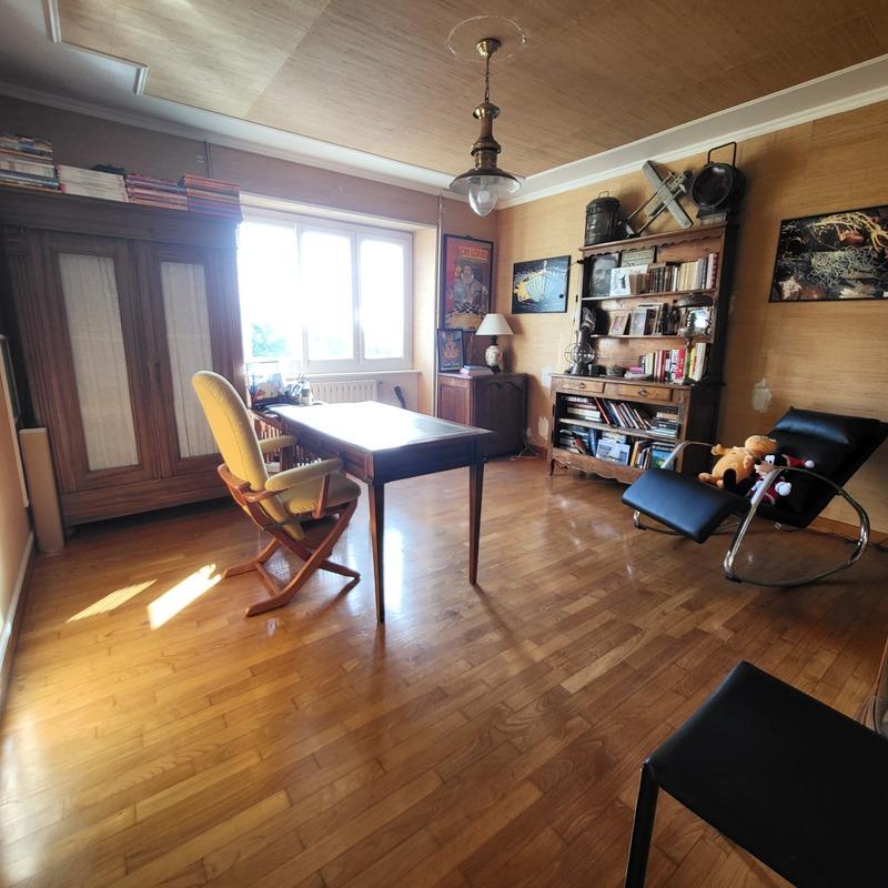 Maison de village - 184 m² - 8 pièces