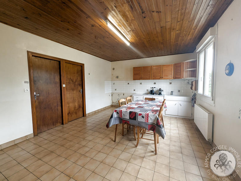 Maison - 61 m² - 5 pièces
