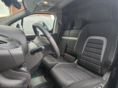 Citroën Berlingo Van III m Cu std Diesel 100 Man Xtr 3 places