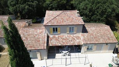 Maison - 233 m² - 8 pièces