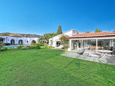 Villa - 183 m² - 5 pièces